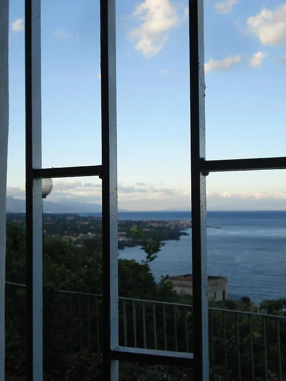 Tenuta La Timpa Santa Tecla Italy